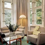 Parkhotel Laurin Hotel