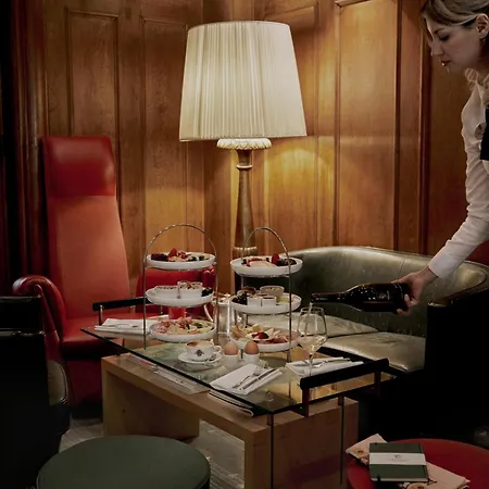 Parkhotel Laurin Больцано