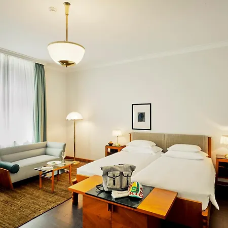 Parkhotel Laurin Больцано