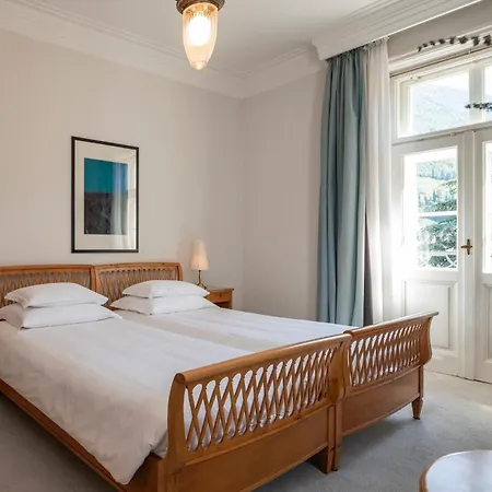Parkhotel Laurin Otel