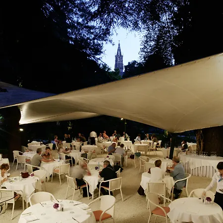 Parkhotel Laurin Готель Больцано