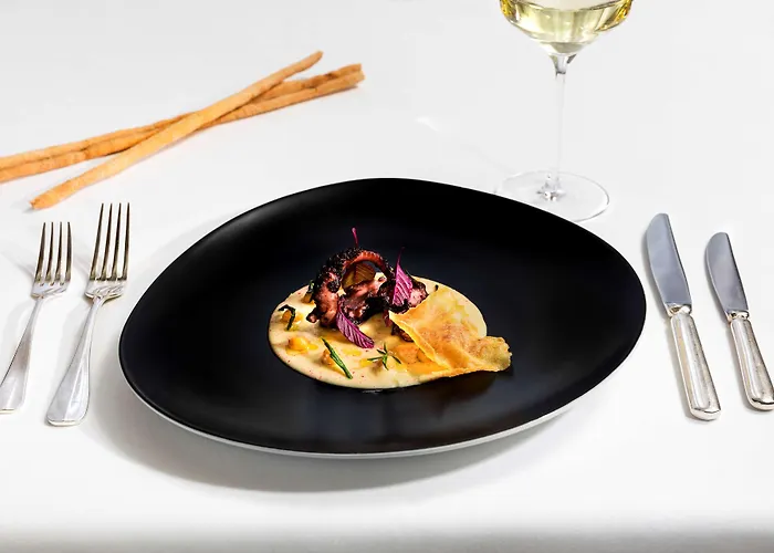 Parkhotel Laurin Hotel 4*