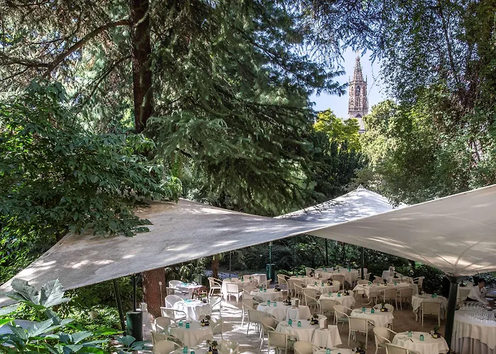 Parkhotel Laurin Hotel 4*