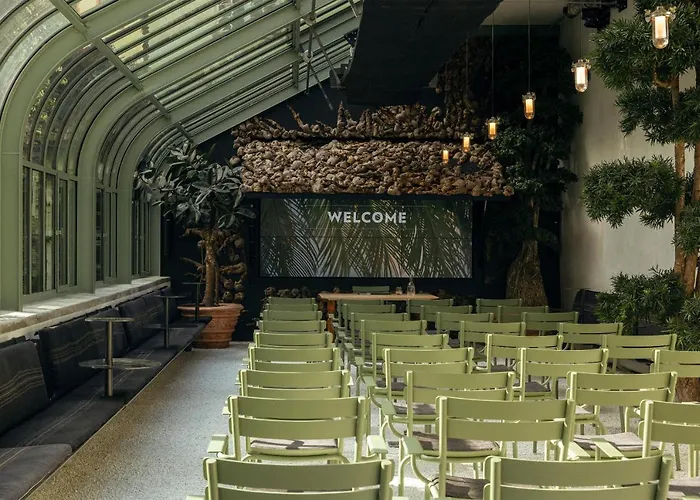 Parkhotel Laurin Hotel