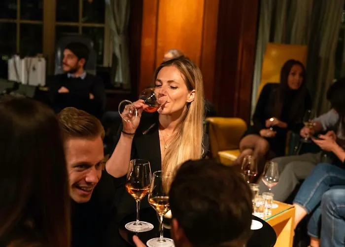 Parkhotel Laurin Hotel